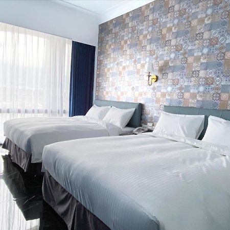 הואליין סיטי Champ De Rose Hotel מראה חיצוני תמונה