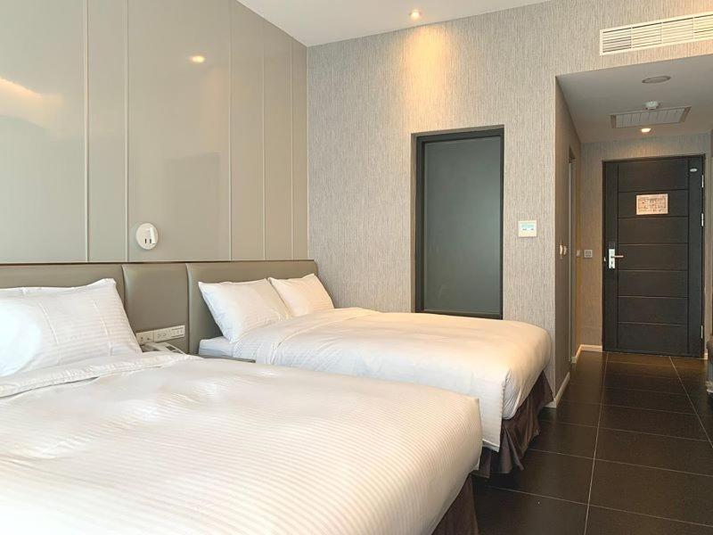הואליין סיטי Champ De Rose Hotel מראה חיצוני תמונה