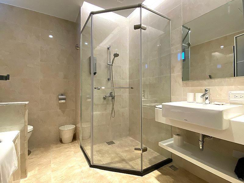 הואליין סיטי Champ De Rose Hotel מראה חיצוני תמונה